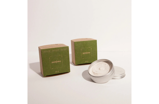 Dentífrico con flúor en crema - Menta y ácido hialurónico - Mínima organics